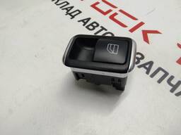 2Кнопка регулировки высоты стекла двери (передняя правая, задняя левая правая) Tesla model