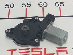 Мотор привода люка левый Tesla model S, model S REST 6008620-00-B