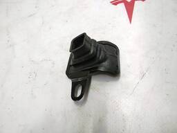 Пыльник тяги привода открытия передней правой двери Tesla model X 1053625-00-C