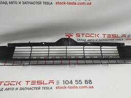 Решетка декоративная передняя (гриль) NEW Tesla model 3 1085927-00-C